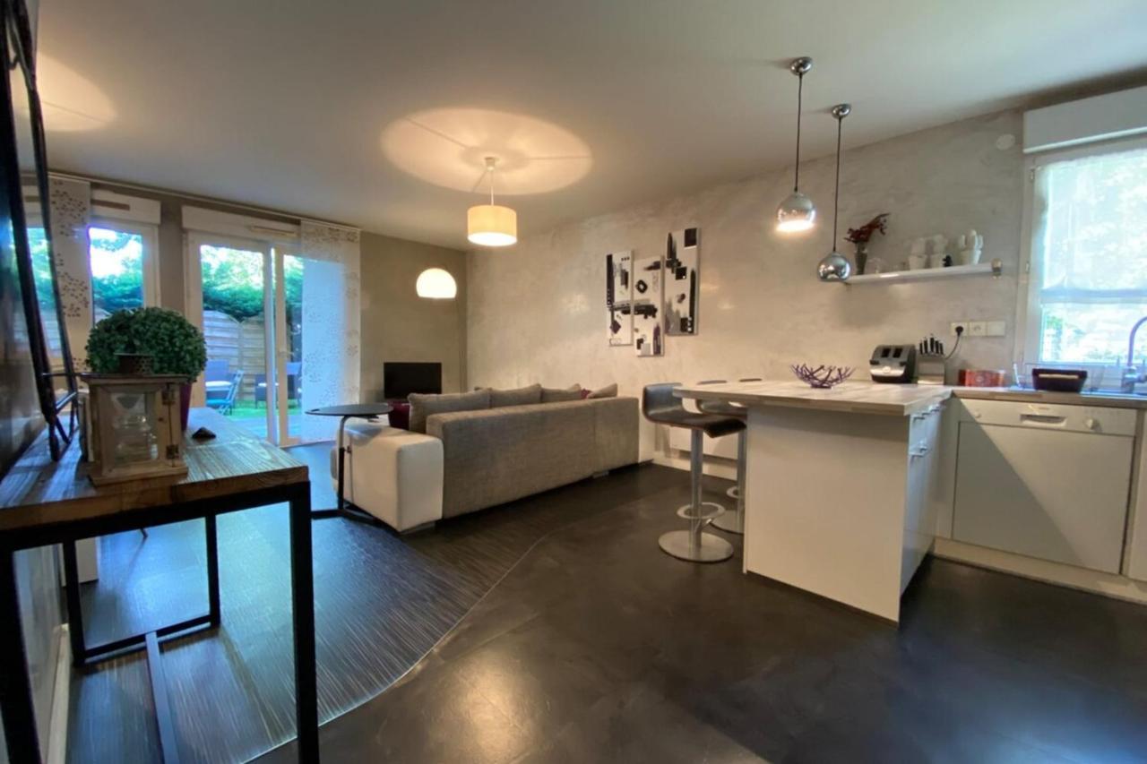 Bel Appartement Proche Tours Centre Bretonneau La Riche 외부 사진